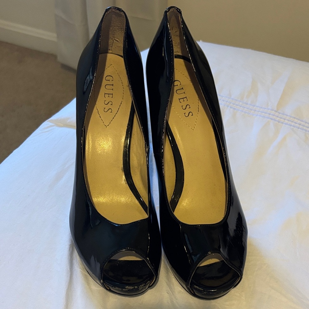 Guess Shiny Black Peep Toe Heels